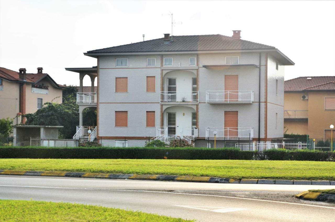 Villa Giulia Bonate Sotto Exterior foto